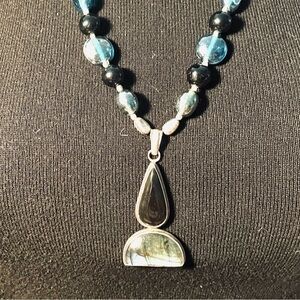 Silver Labradorite & Onyx pendant and handmade glass/onyx necklace